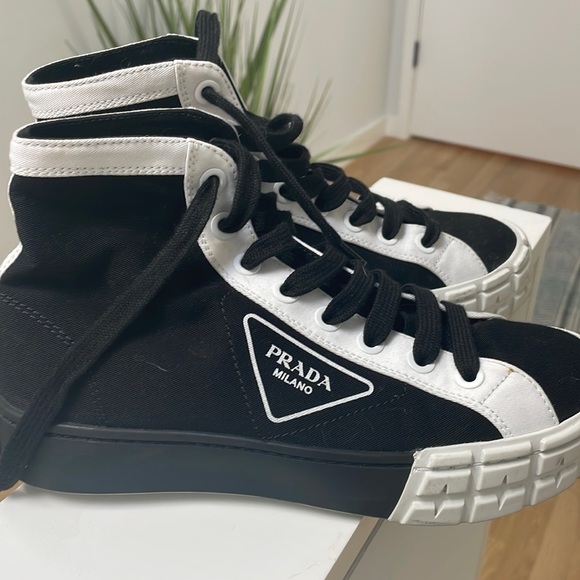 Prada high top sneakers worn 1X! Bottoms cleaned before shipping. BAG&BOX INCL! - Picture 1 of 6